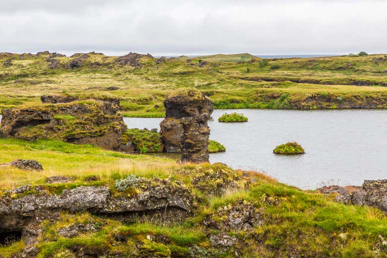 Vista sul lago Mývatn