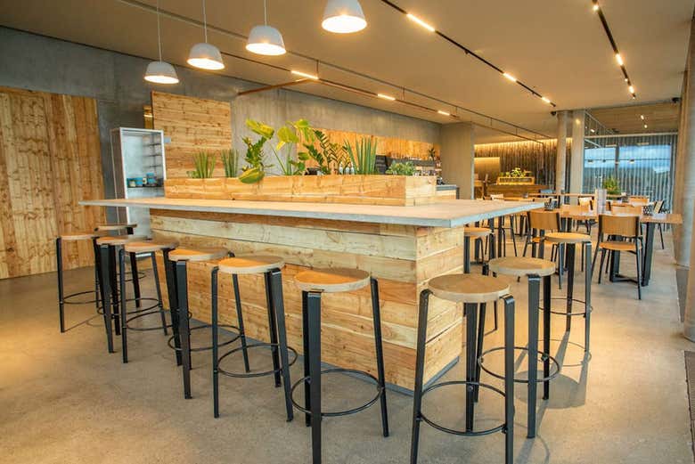 Bar de té en los baños de Vök