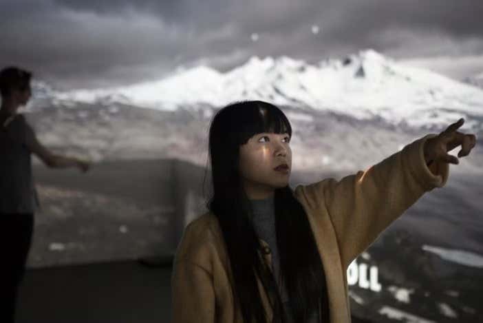 Learning facts about Iceland's volcanoes