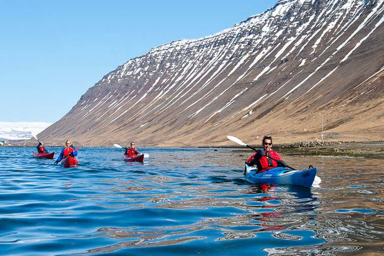 Caiaque pela baía de Isafjordur