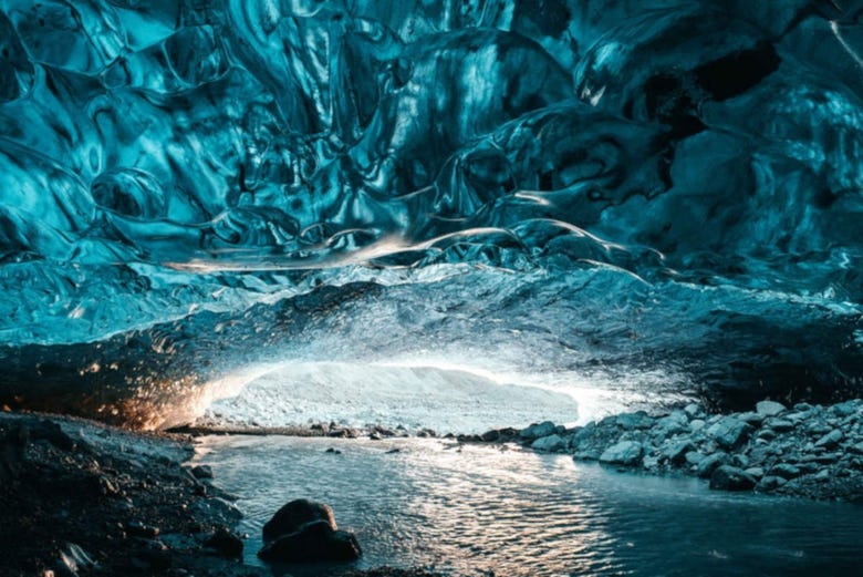 Cueva de hielo del glaciar Vatnajökull