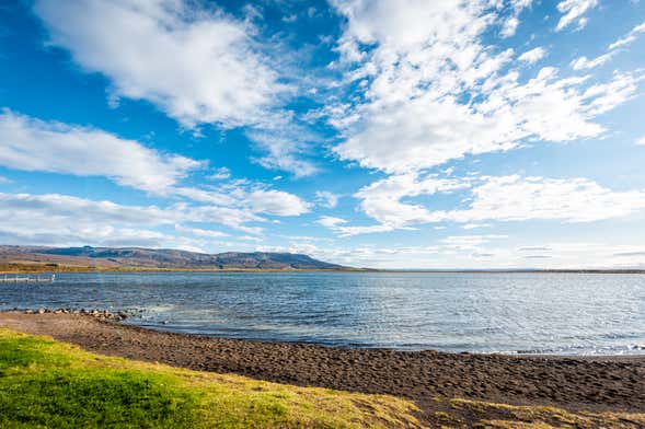 Paddle Surfing & Laugarvatn Fontana Spa Visit