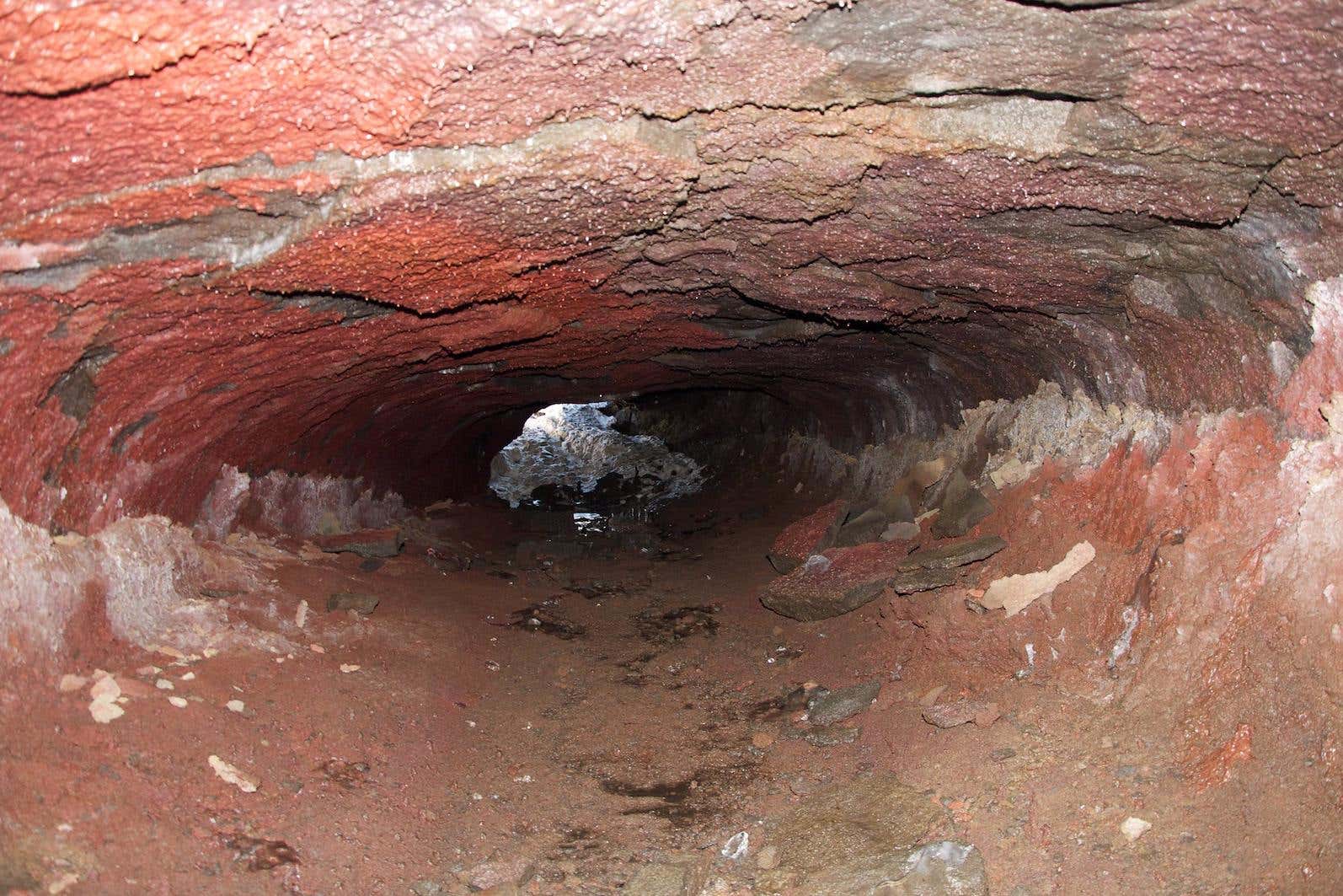 Tour por la cueva Gjábakkahellir