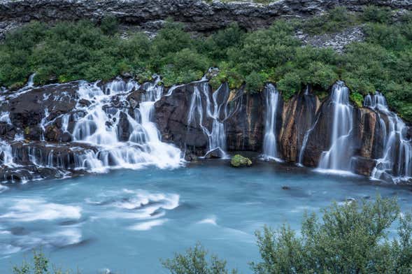 Iceland Waterfalls & Hot Springs Tour