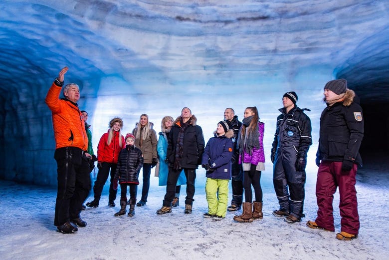 Visiting inside the Langjökull glacier