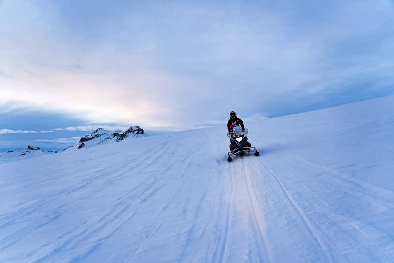 Motos de nieve por el glaciar Langjökull 