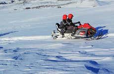 Aventura en moto de nieve por el sur de Islandia