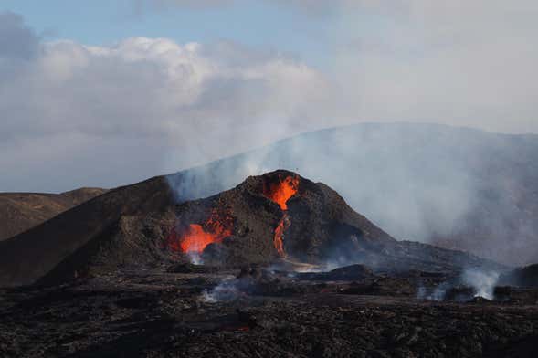 Trekking por el volcán Geldingadalur
