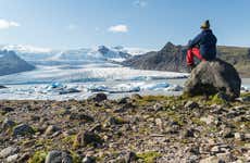 Trekking y paseo en barco por los glaciares Falljökull y Fjallsjökull
