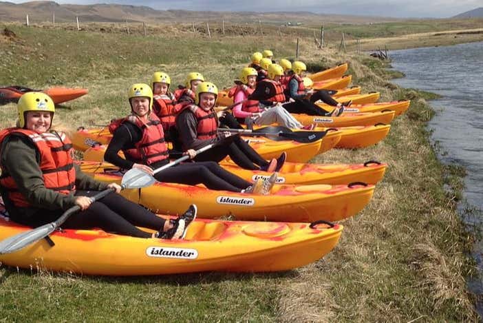 Preparados para começar o tour de caiaque