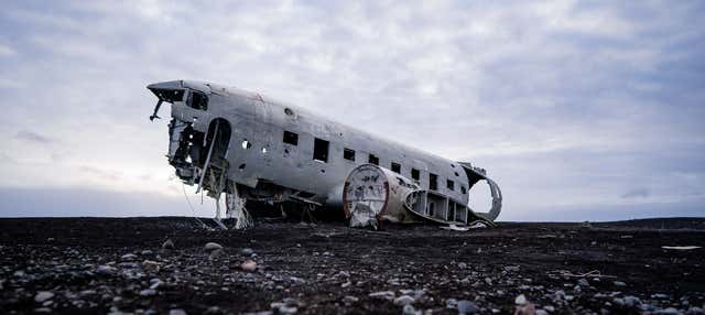 Autobús hasta el avión DC3 estrellado
