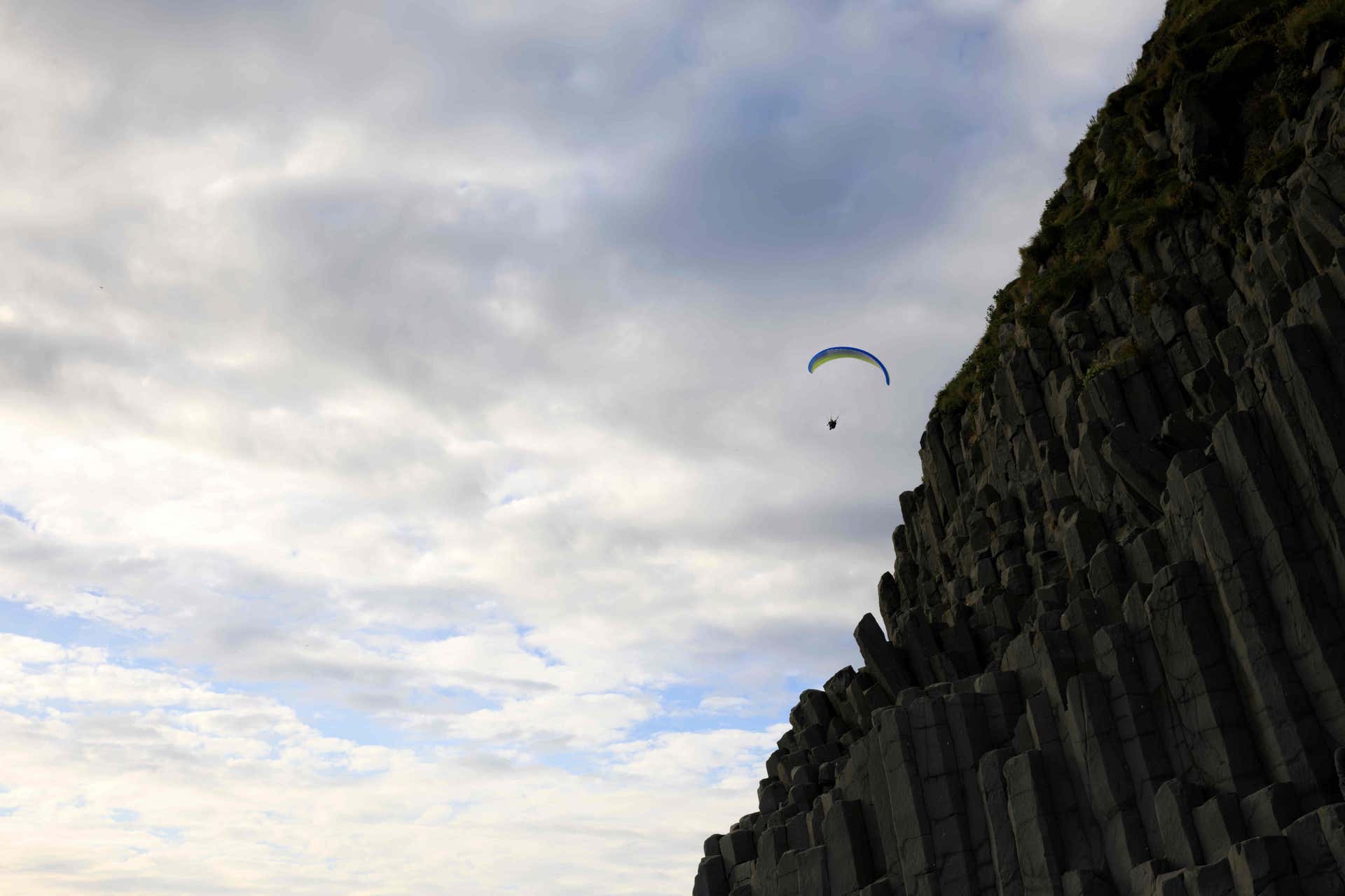 Vol en parapente à Vík