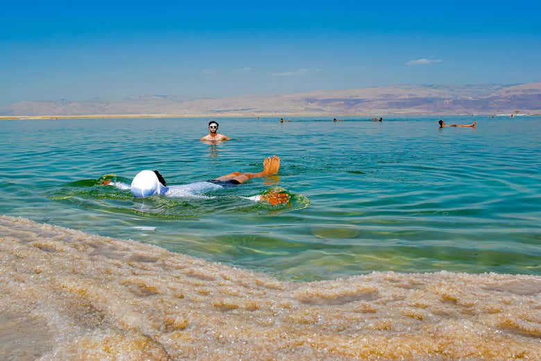 Baño en el Mar Muerto