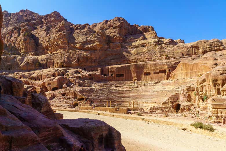 1 or 2-Day Trip to Petra from Jerusalem - Book at Civitatis.com