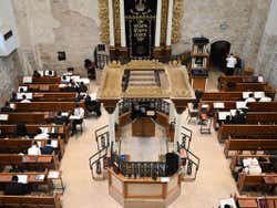 Intérieur de la synagogue