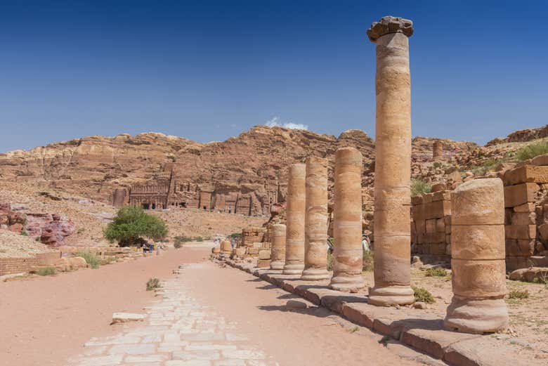 The mythic columned street