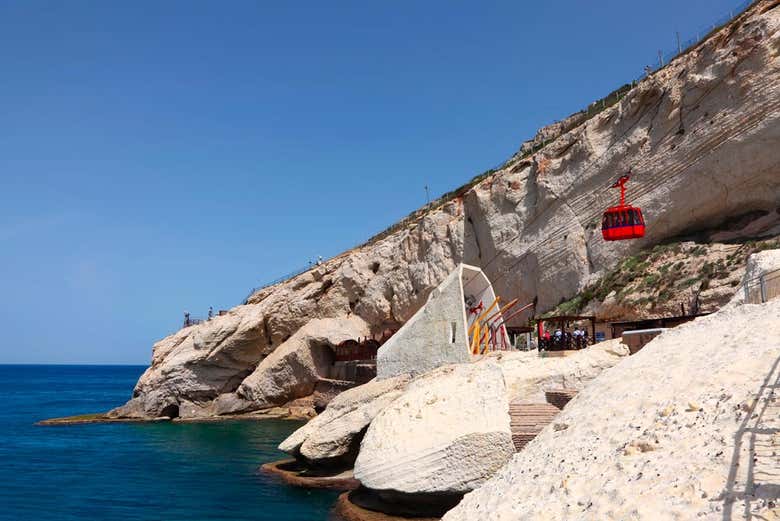 The cable car ride to Rosh Hanikra