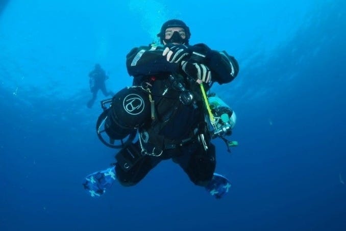 Propulsor submarino ¿Bucear con scooter subacuático?