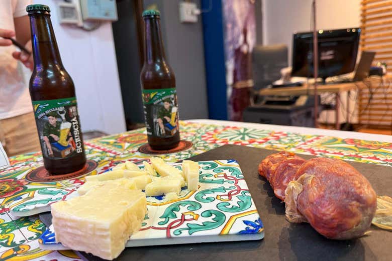La variedad Sciuscià maridada con productos locales