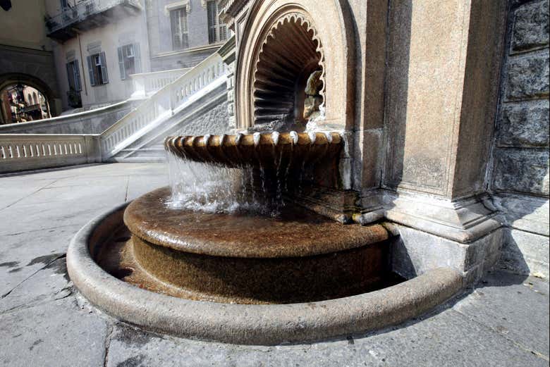 The "Boiling" spring