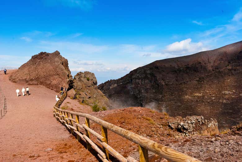 Ammirando il vulcano