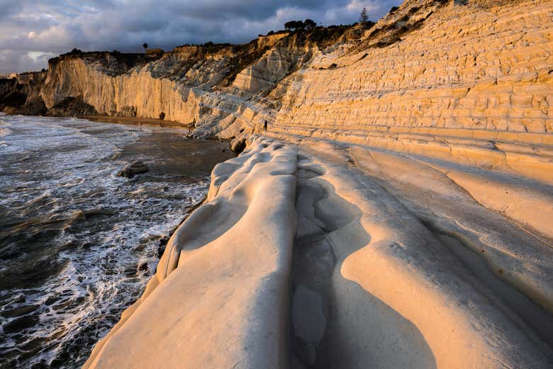 Curieuse formation rocheuse à Scala dei Turchi