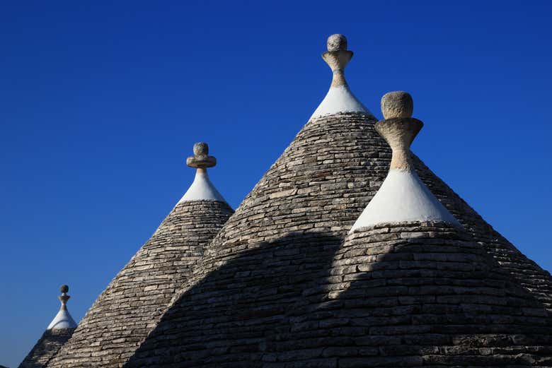 Toits coniques des célèbres trulli