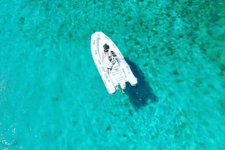 Bateau vu des hauteurs