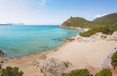 Passeio a cavalo pela praia de Porto Ferro e lago Baratz