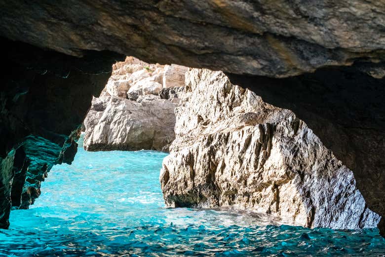 Grutas marinhas em Capri