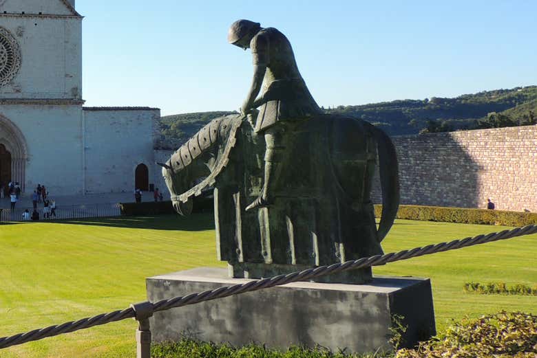 Escultura "Regresso de Francisco", de Norberto Proietti