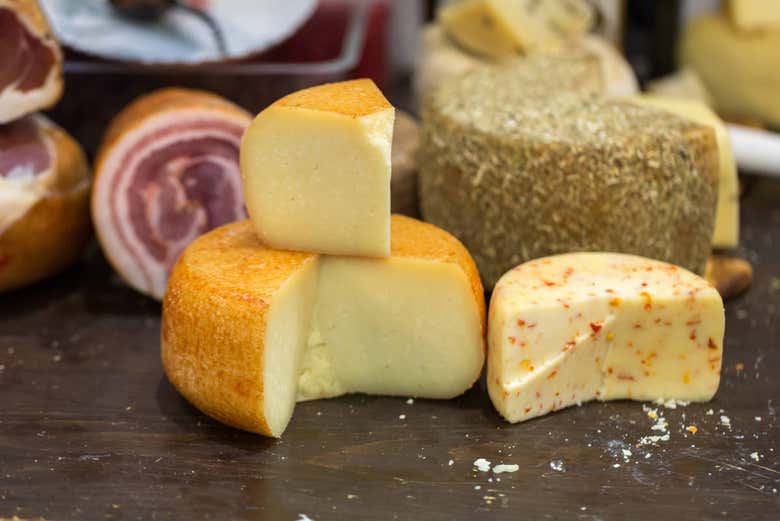 Degustazione di formaggi umbri