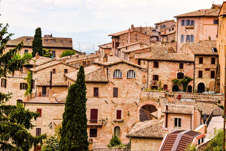 Podréis recorrer los lugares destacados de Asís