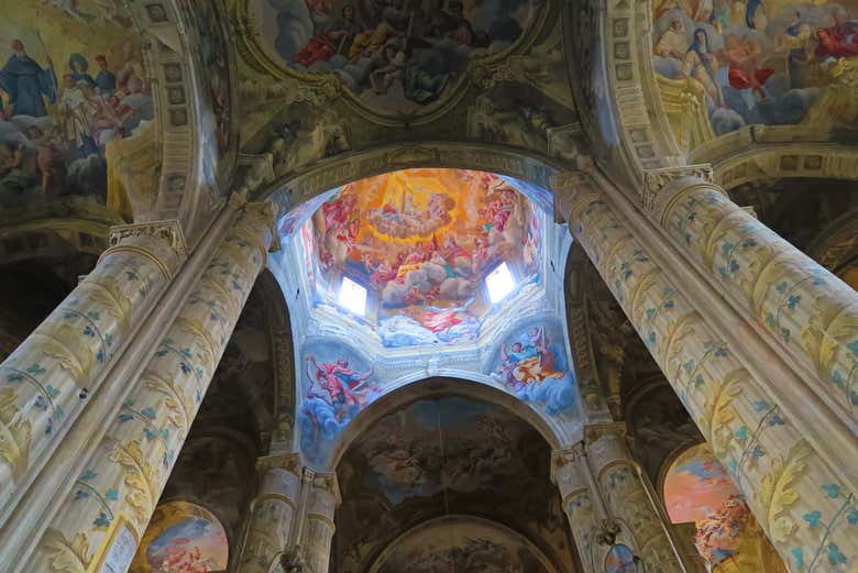 Increíbles frescos de la catedral de la Asunción de Santa María