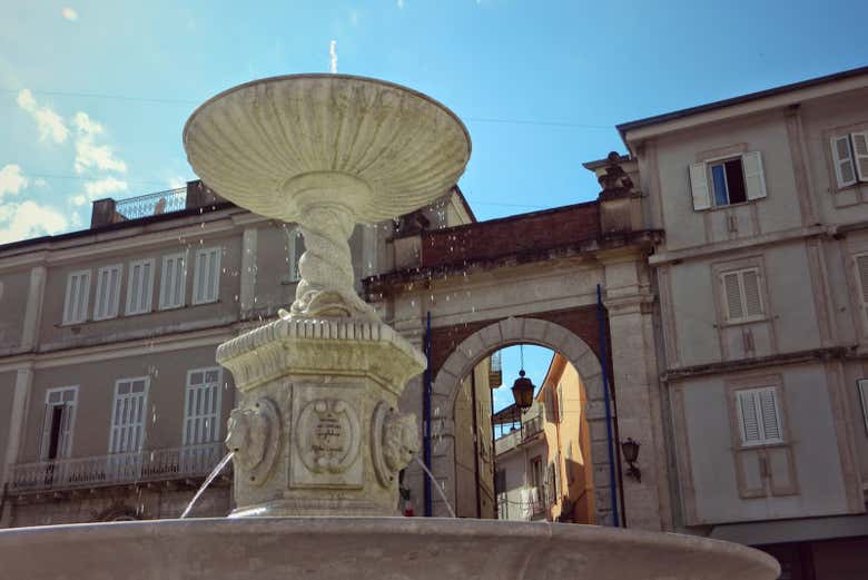 Fuentes de Atina