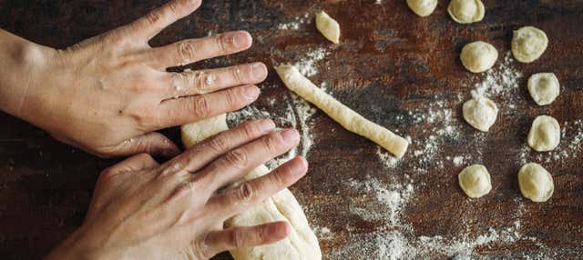 Demostración de elaboración de pasta con degustación