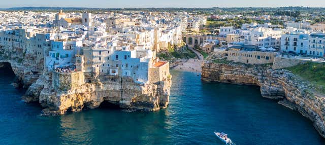 Excursão a Polignano a Mare + Passeio de barco