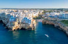 Excursión a Polignano a Mare + Paseo en barco