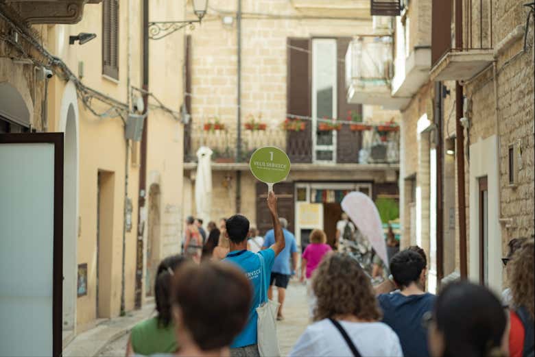 Durante el tour por Bari recorriendo sus calles