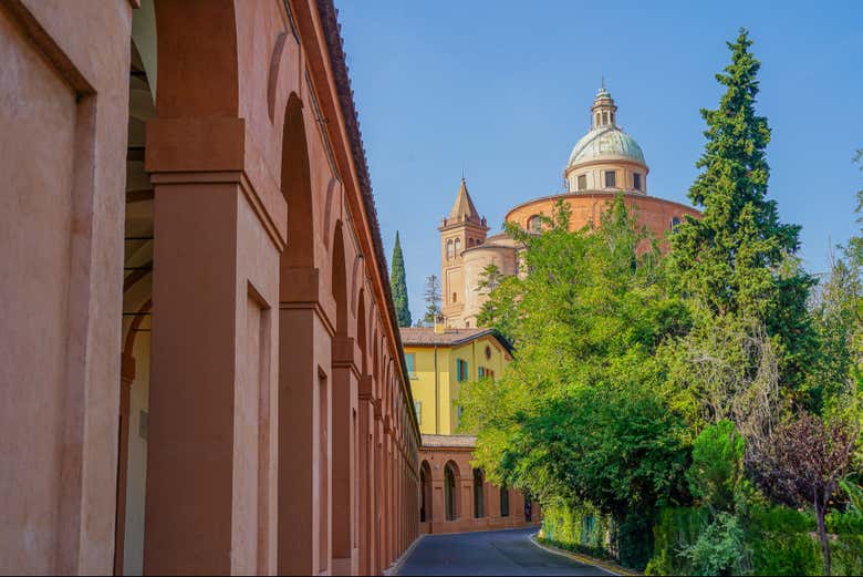 Giungendo alla Basilica di San Luca