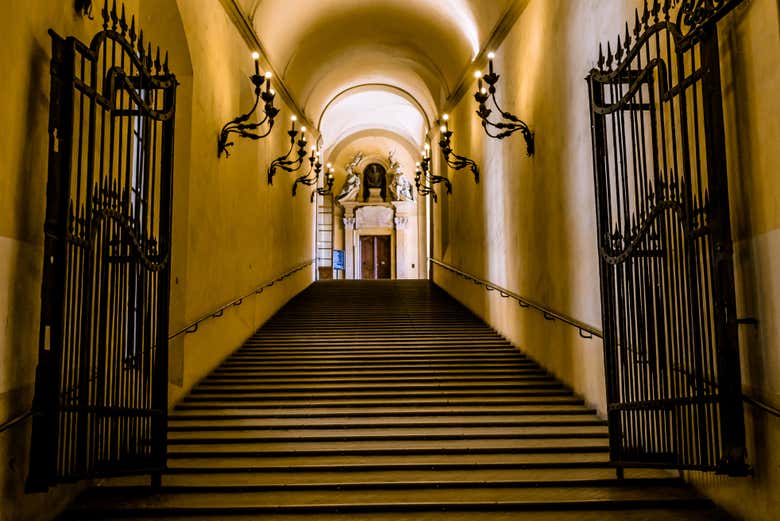 Walking up the entrance stairs of the Palazzo d'Accursio