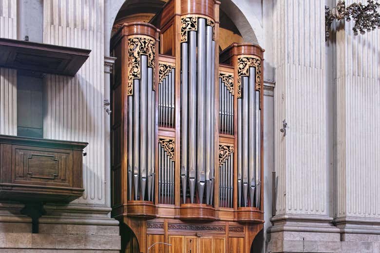 Órganos en las iglesias de Bolonia