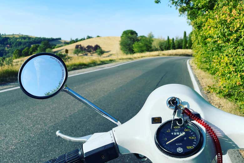 Retrovisor de una de las vespas