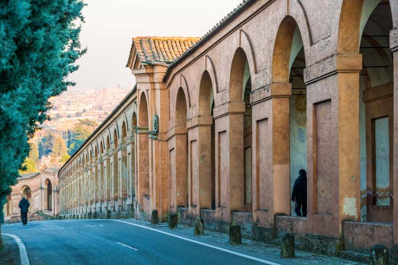 Pass by the longest portico in the world