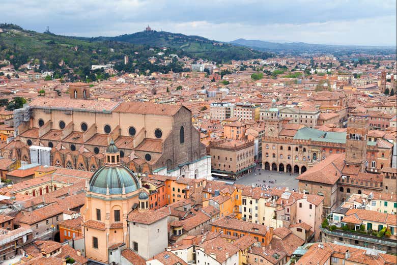 Explore the historical center of Bologna