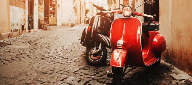 Balade en vespa dans Bologne