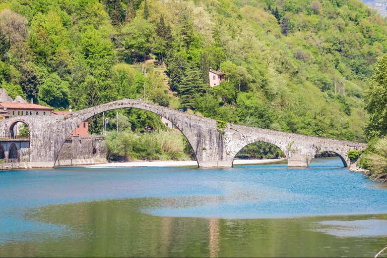 Le pont de la Maddalena, connu sous le nom de pont du Diable
