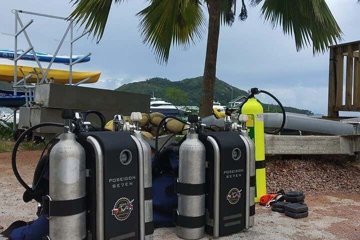 All reayd for a safe and successful dive