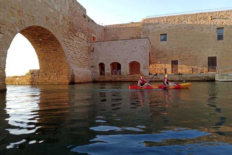 Remando nas águas de Brindisi