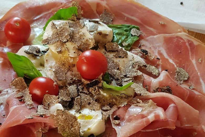 Degustazione di piatti a base di tartufo